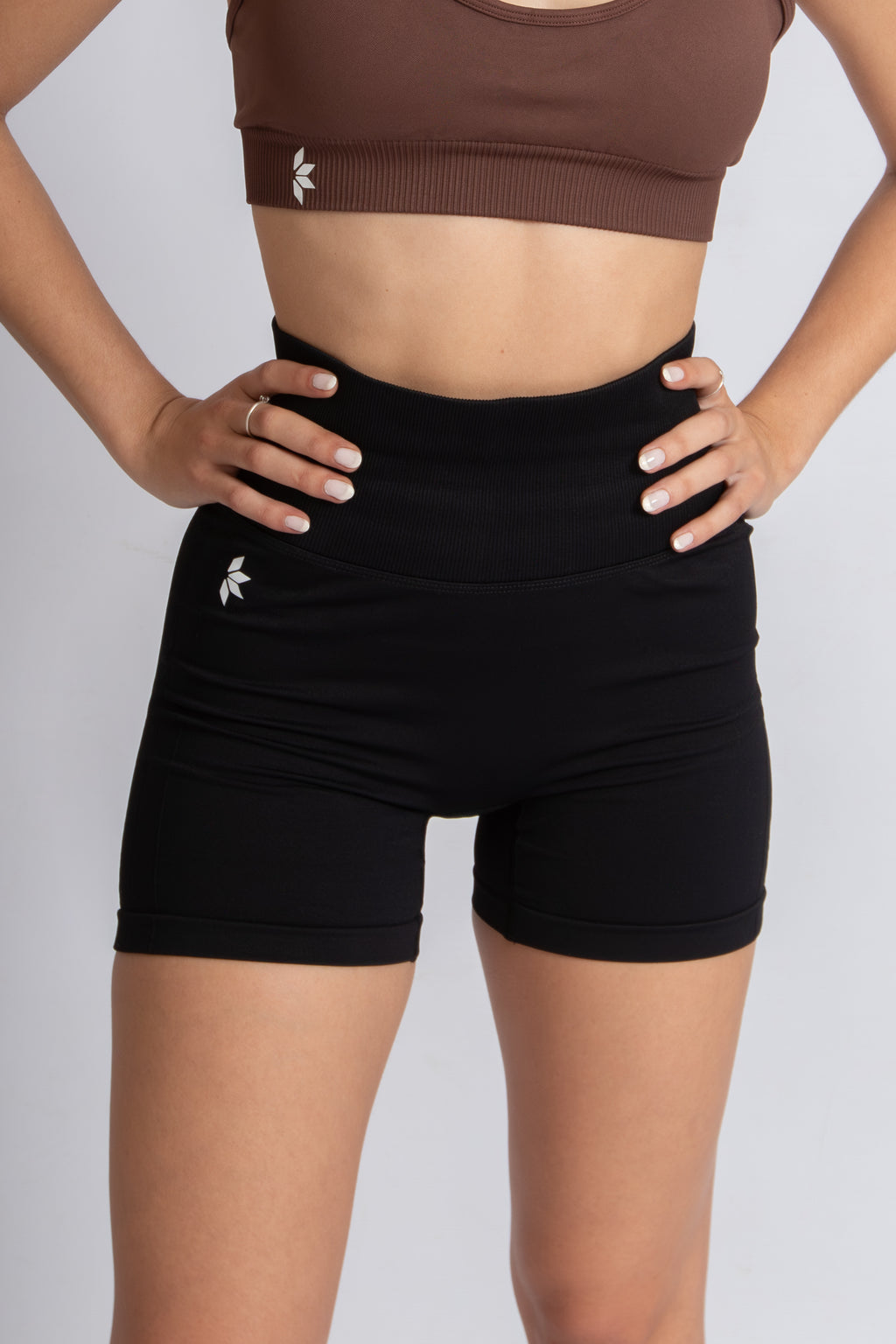 Seamless Breeze Shorts